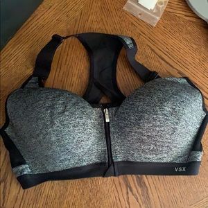 VS sport bra